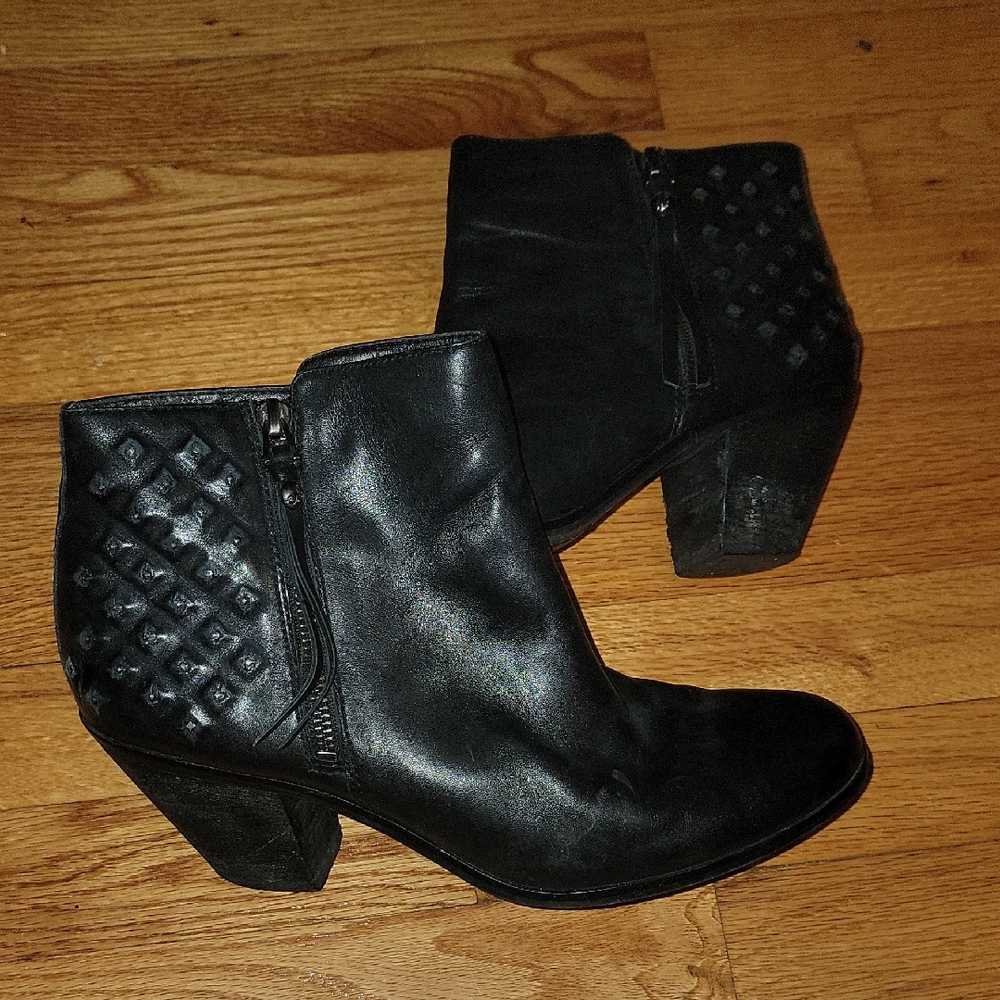 Well Loved Sam Edelman Black Ankle Boots